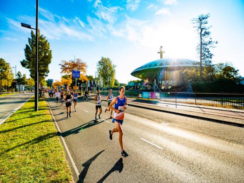 renner marathon eindhoven