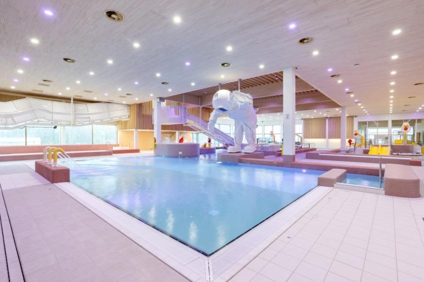 Recreatiebad met aquanaut