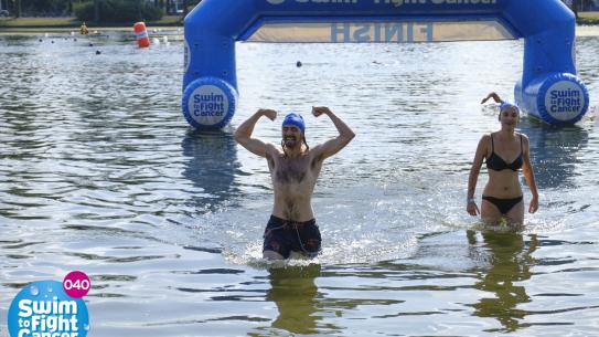 deelnemer Swim to Fight Cancer Eindhoven 2023 , klik voor een vergroting