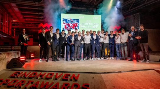 Klik voor een vergroting